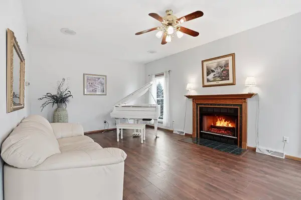 3630 T Bird Way, Cottage Grove, WI 53527