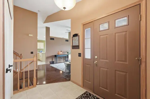 1129 Lincoln Road, Oregon, WI 53575