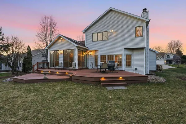 1237 Mockingbird Lane, Sun Prairie, WI 53590