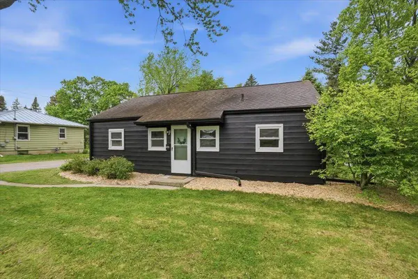 4701 Shore Acres Road, Monona, WI 53716-2644