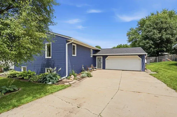 3137 Clove Drive, Madison, WI 53704