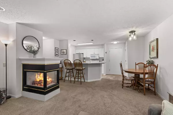 8510 Greenway Boulevard #103, Middleton, WI 53562