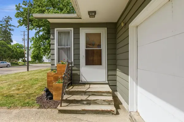 5209 S County Road D Road, Afton, WI 53501