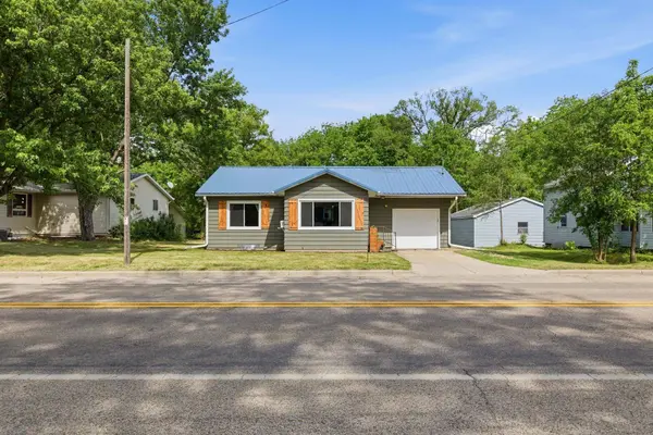 5209 S County Road D Road, Afton, WI 53501