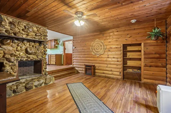 N3640 Tipperary Road, Lodi, WI 53955