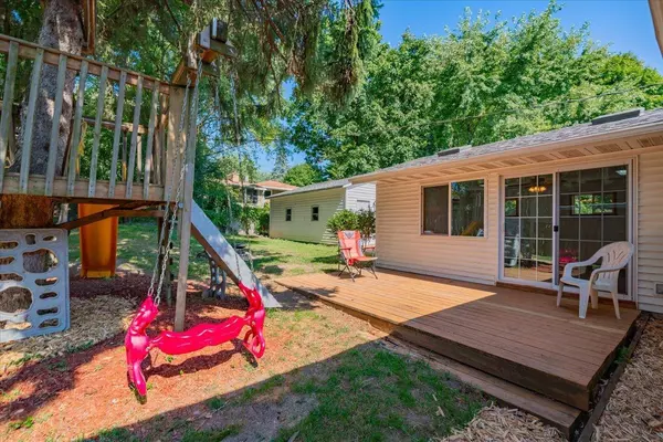 808 Crestview Drive, Madison, WI 53716