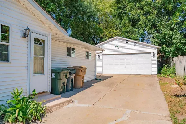 808 Crestview Drive, Madison, WI 53716