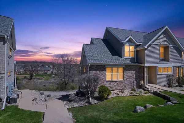 3025 Stratton Way, Madison, WI 53719