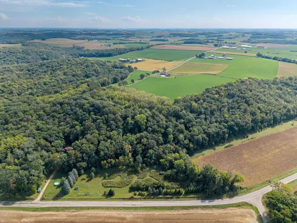 7791 Cty Rd Y Road, Lodi, WI 53555