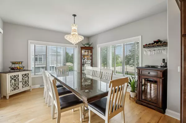 1020 Waterford Lane, Waunakee, WI 53597