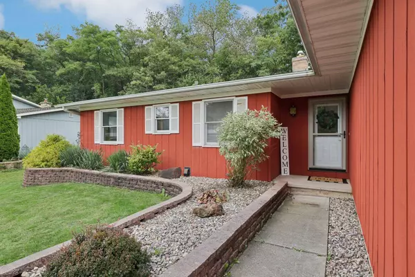 6 Eldon Court, Madison, WI 53716