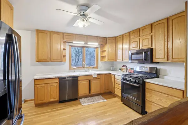 1306 Acewood Boulevard, Madison, WI 53716