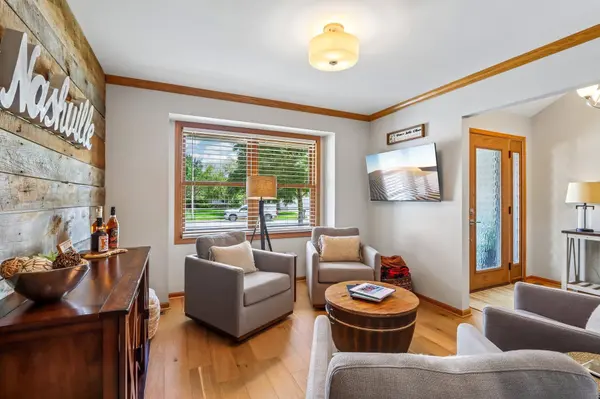 1013 Starlight Lane, Cottage Grove, WI 53527