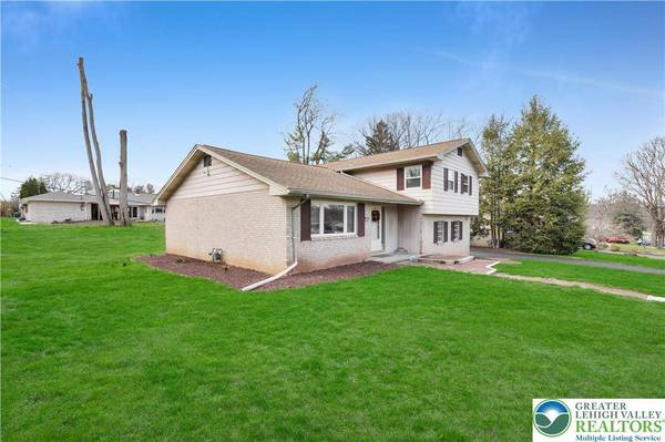 1118 N 28th ST, South Whitehall Twp, PA 18104