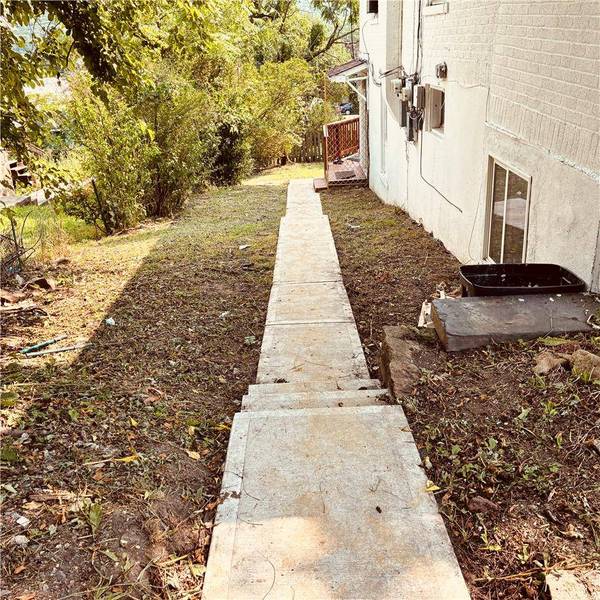 1132 Susquehanna ST E, Allentown City, PA 18103