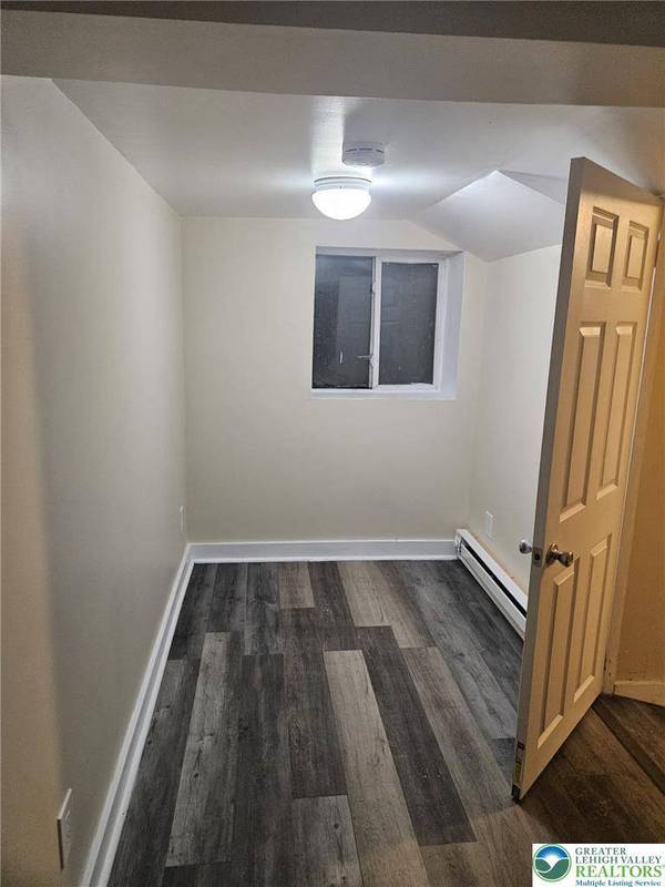 1132 E Susquehanna ST, Allentown City, PA 18103