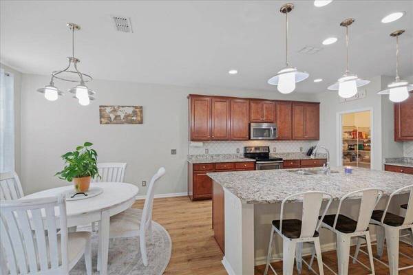 143 Basket Grass Ln, Summerville, SC 29486