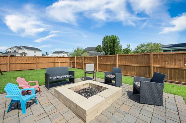 400 Watershed Dr, Goose Creek, SC 29445