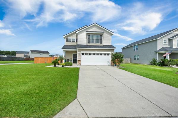 400 Watershed Dr, Goose Creek, SC 29445