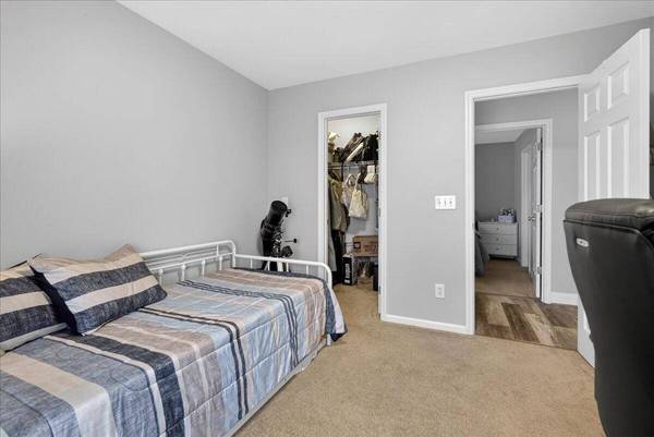 8613 Madelyn St, North Charleston, SC 29406