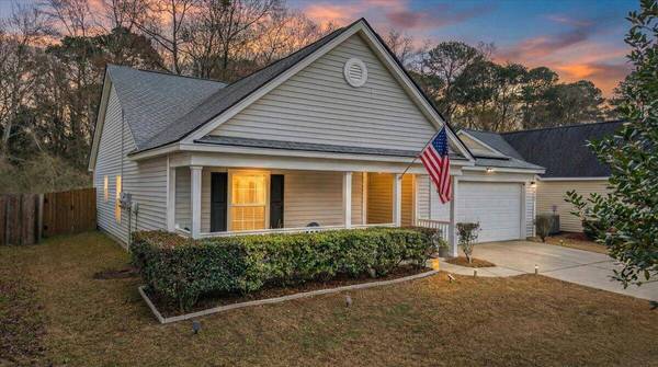 8613 Madelyn St, North Charleston, SC 29406