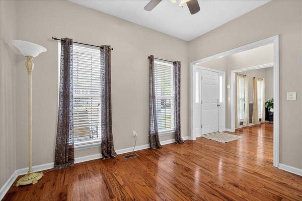 7949 Indica Ct, North Charleston, SC 29418