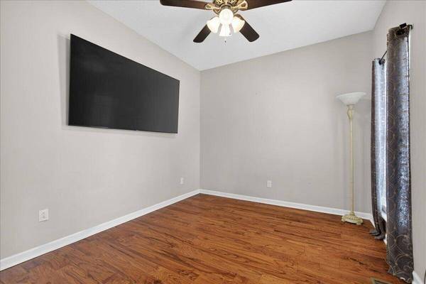 7949 Indica Ct, North Charleston, SC 29418