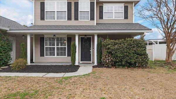 322 Seneca River Dr, Summerville, SC 29485