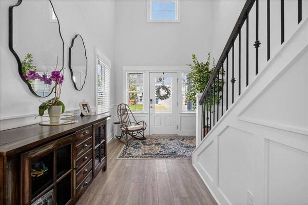 135 Headwater Dr, Summerville, SC 29486