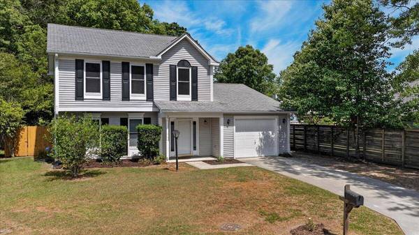 8467 Walsham St, North Charleston, SC 29420