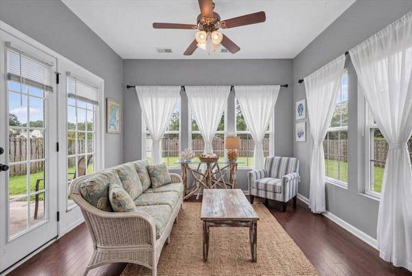 6012 Snead Ln, Summerville, SC 29483