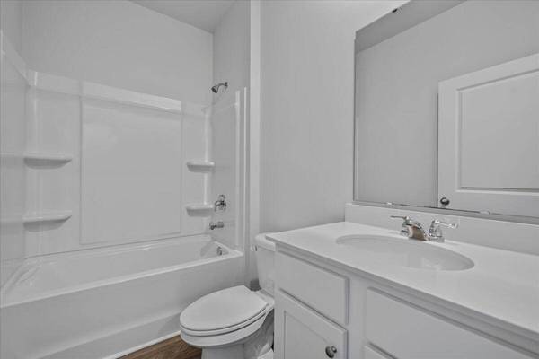 150 Cloverleaf St, Summerville, SC 29483