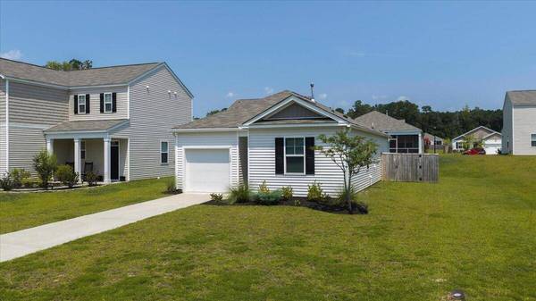 150 Cloverleaf St, Summerville, SC 29483