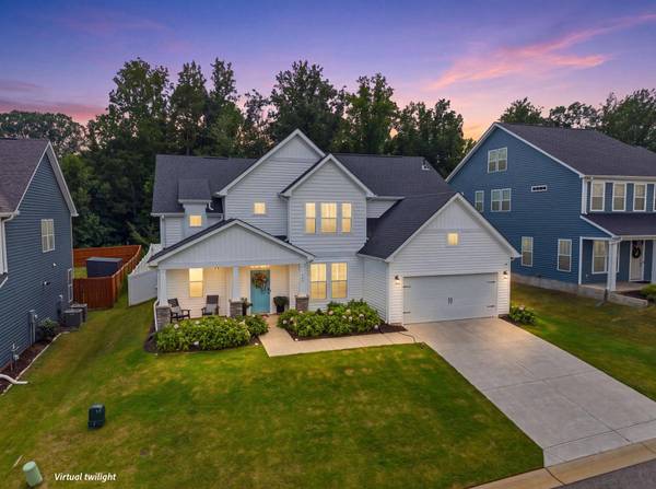 373 Fenwick DR