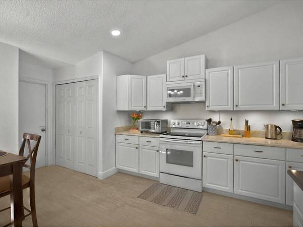 703 SUNRIDGE WOODS BLVD, Davenport, FL 33837