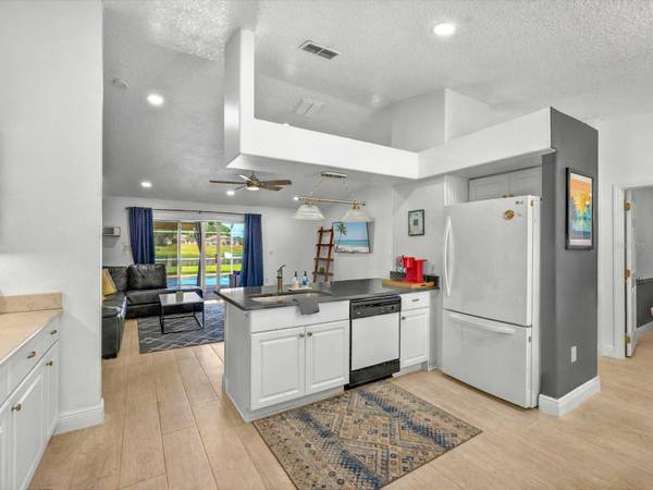 703 SUNRIDGE WOODS BLVD, Davenport, FL 33837