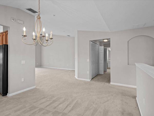 8312 FONTERA DR, Davenport, FL 33896