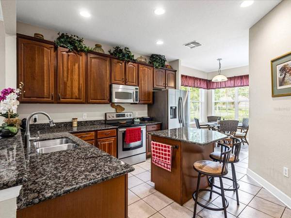 8308 RIVERDALE LN, Davenport, FL 33896