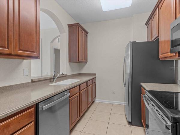 8296 PORTOFINO DR #105, Davenport, FL 33896