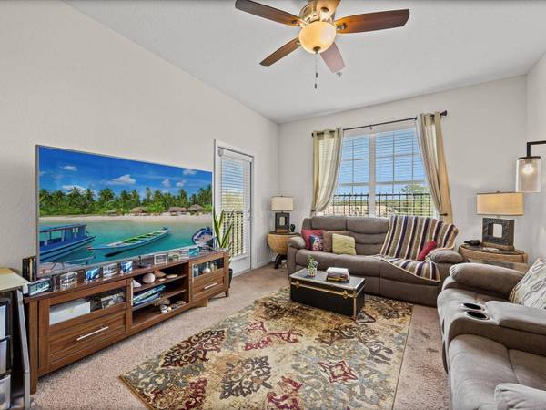 8298 PORTOFINO DR #405, Davenport, FL 33896