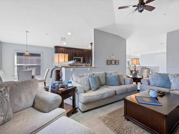 8341 BELLA TIERRA CT, Davenport, FL 33896