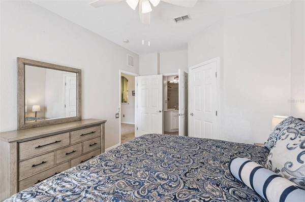 8300 PORTOFINO DR #102, Davenport, FL 33896