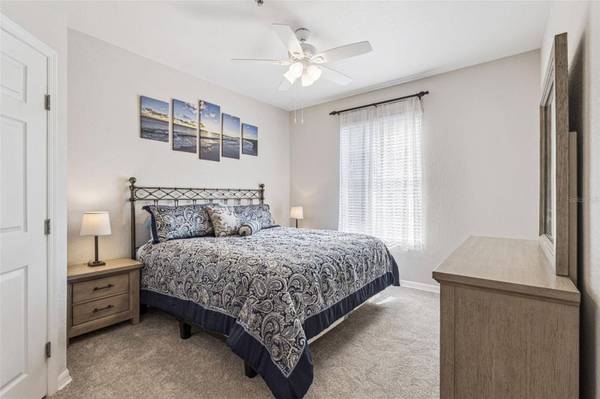 8300 PORTOFINO DR #102, Davenport, FL 33896