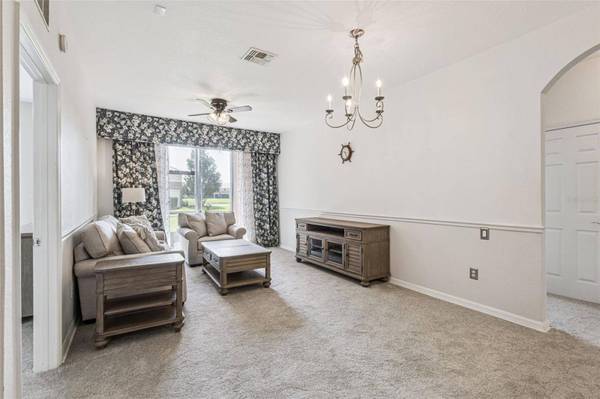 8300 PORTOFINO DR #102, Davenport, FL 33896