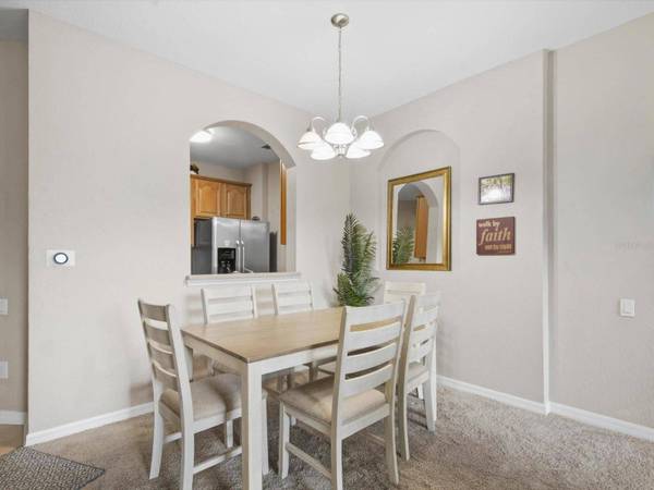 8300 PORTOFINO DR #203, Davenport, FL 33896
