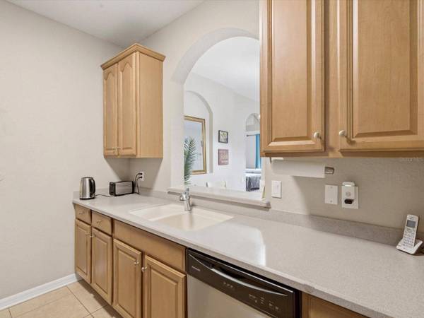 8300 PORTOFINO DR #203, Davenport, FL 33896
