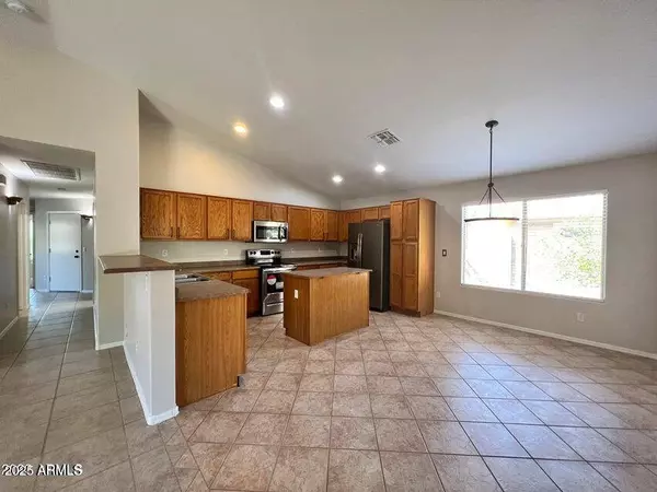 4886 E THUNDERBIRD Drive, Chandler, AZ 85249