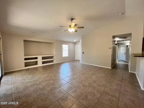 4886 E THUNDERBIRD Drive, Chandler, AZ 85249