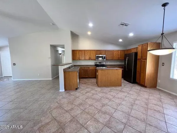 4886 E THUNDERBIRD Drive, Chandler, AZ 85249