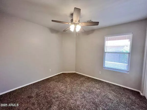 4886 E THUNDERBIRD Drive, Chandler, AZ 85249